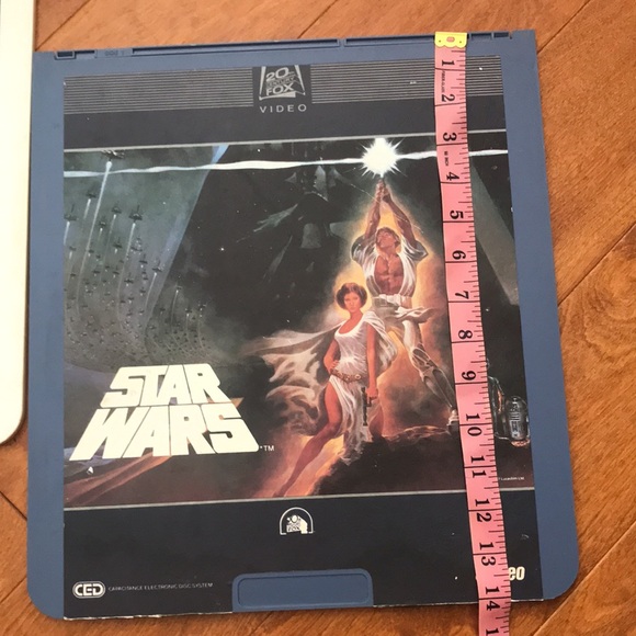 Really Cool Collectors, Vintage CED Video Discs - Picture 7 of 10